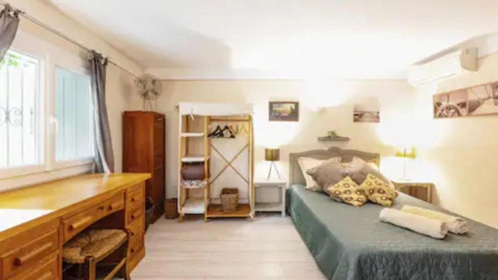 Appartement Complet Ou 2 Chambres De Charme En Centre-Ville Arles Luaran gambar